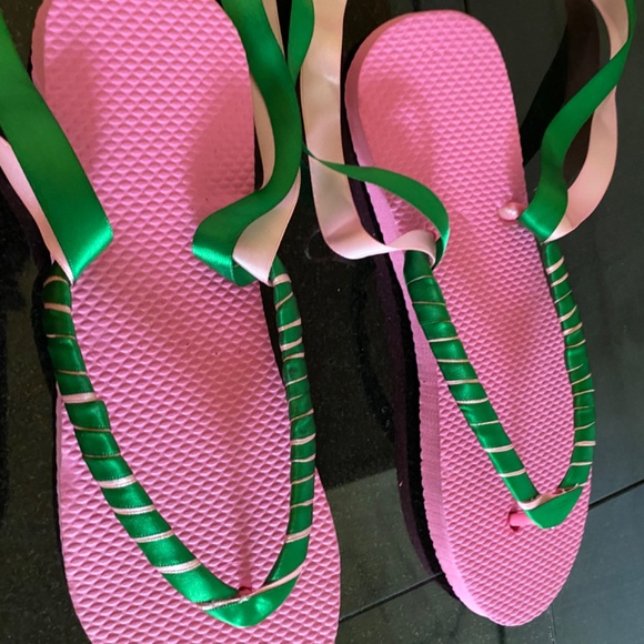 Flip Flops - Picture 9 of 15